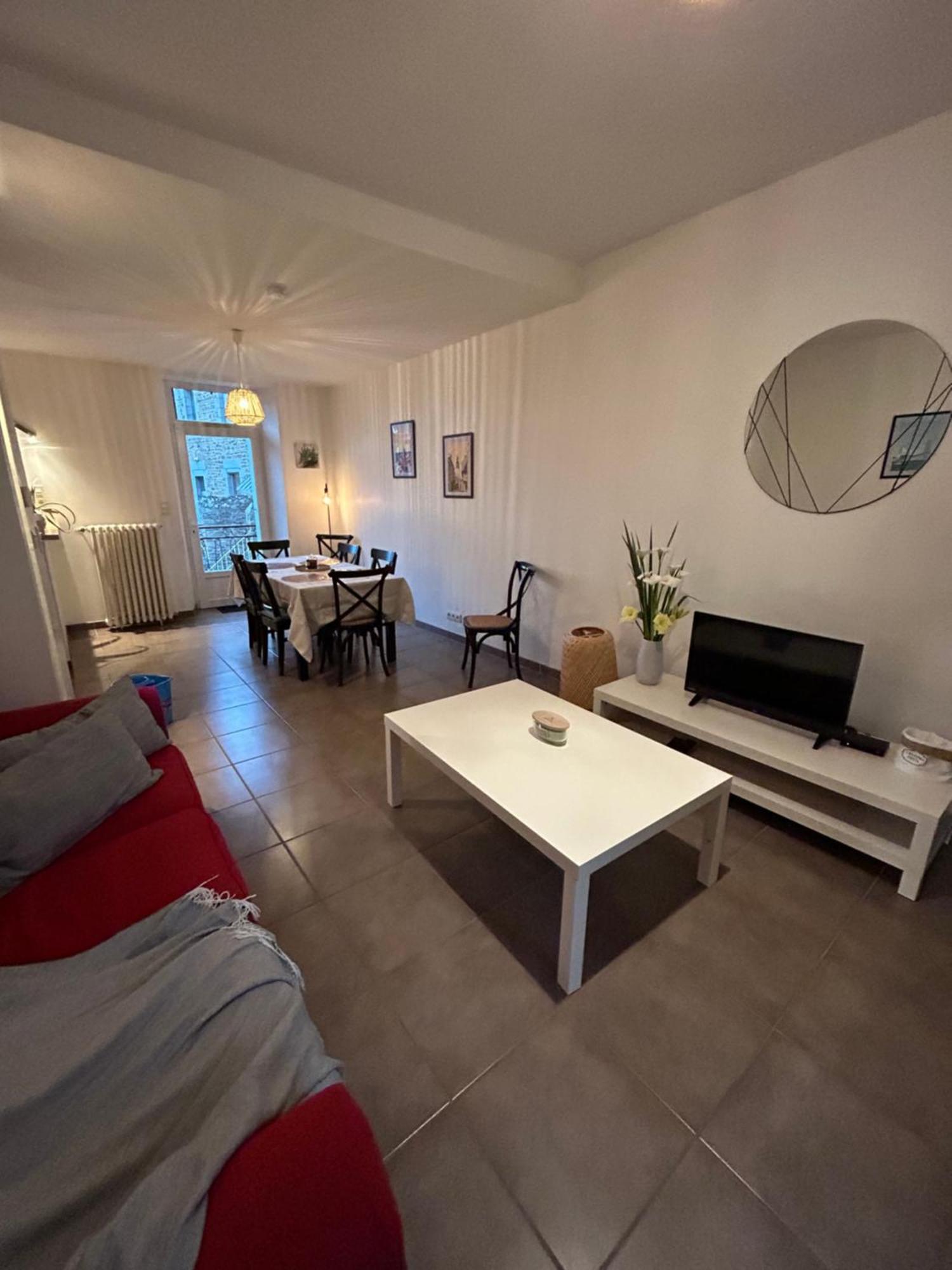 Jolie Maison Familiale Guingamp Kültér fotó